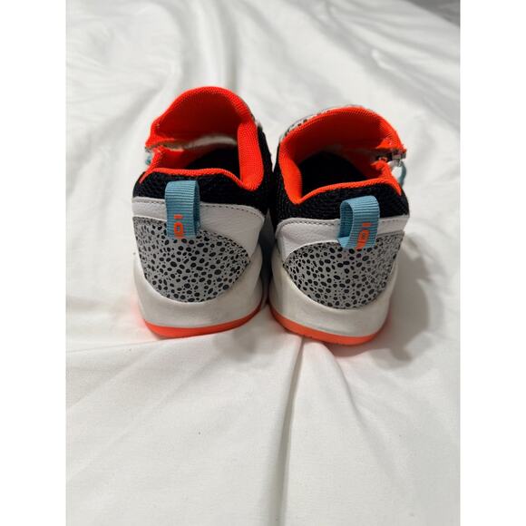 Air Jordan's Kid's shoes - size 1.5 - Picture 4 of 5